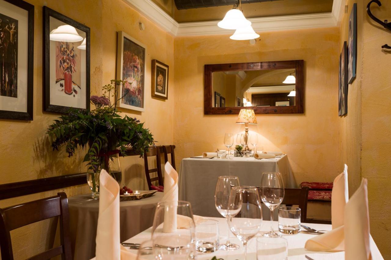 Rooms & Restaurant Ostarija Доленьске-Топлице Экстерьер фото
